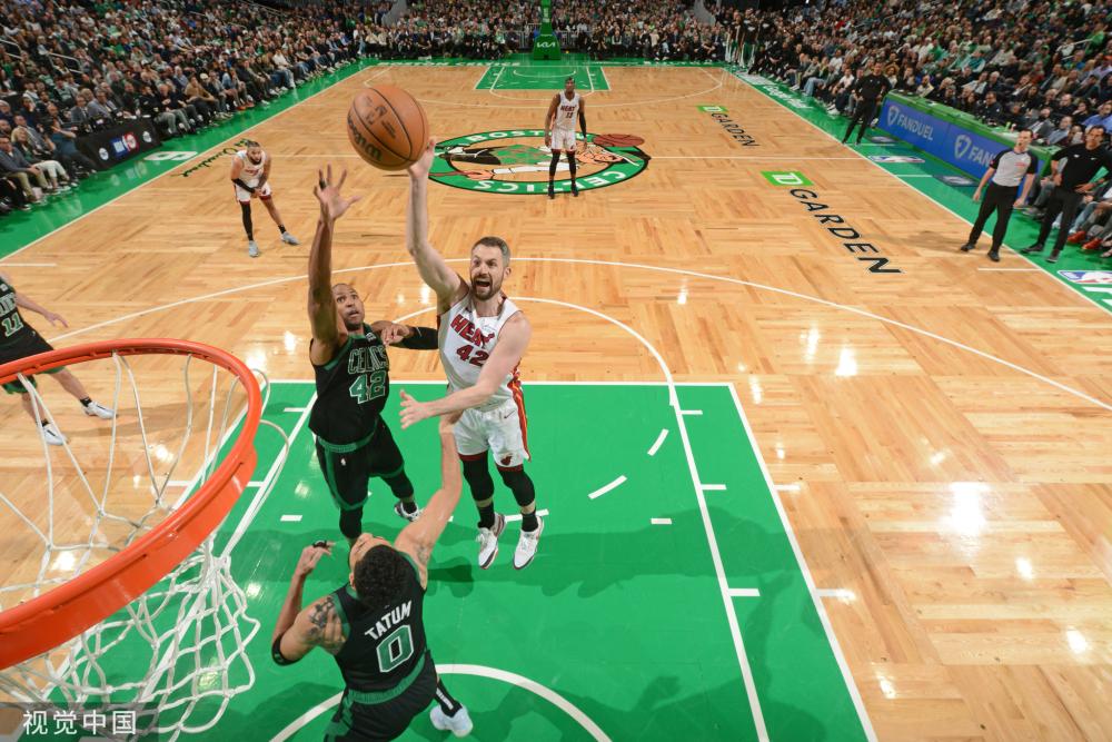 体与社交平 体与社交平